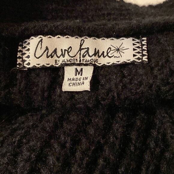 Cravefame Junior’s Cableknit Sweater  - Picture 2 of 4